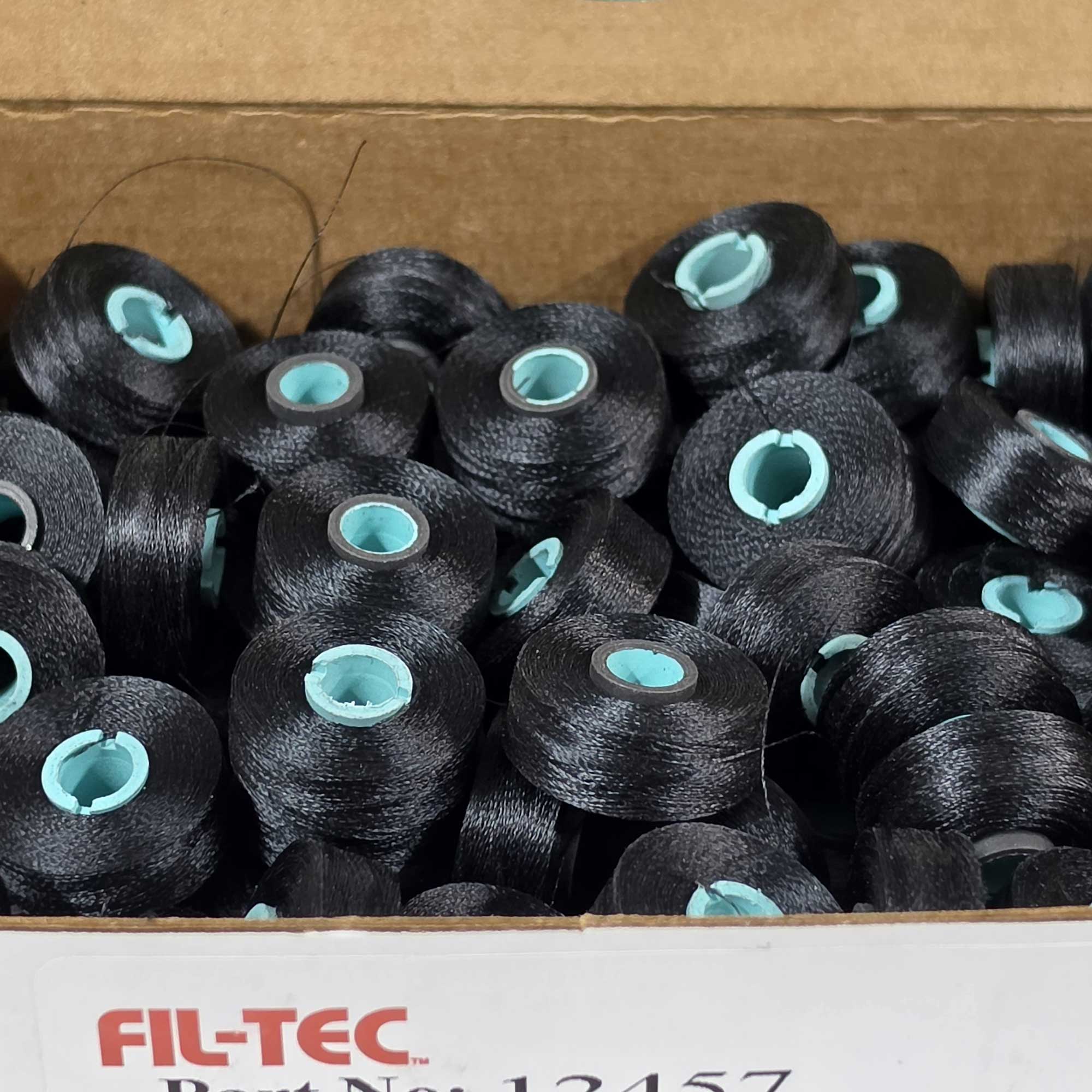Magna-Glide Embroidery Bobbin P-15-LB Black