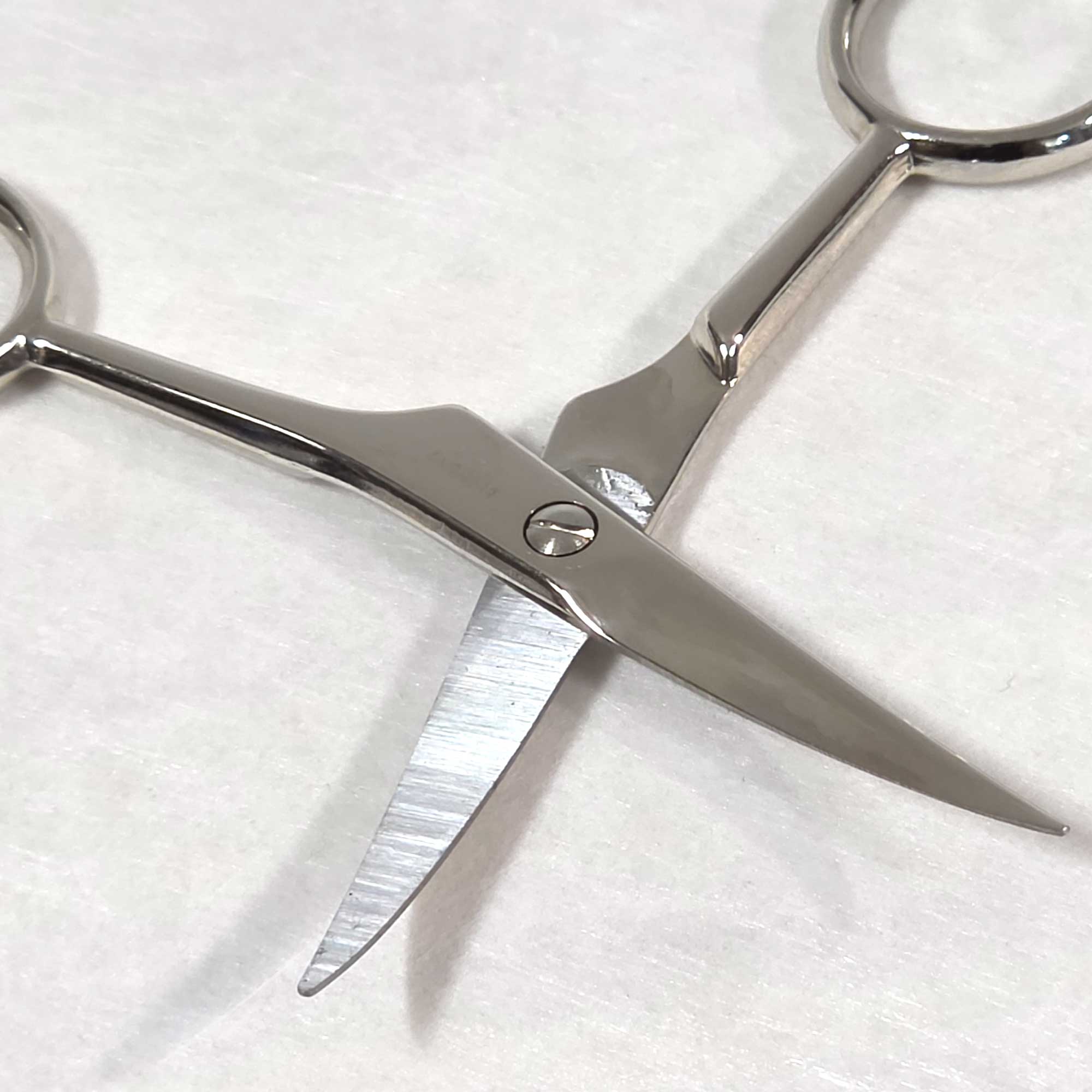 Belmont Curved Bladed Scissors